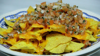 "Guacamole y Nachos" Nachos.jpg
